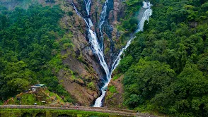 ⁦Dudhsagar Falls⁩⁦ 