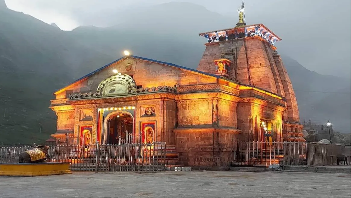 Shri Kedarnath Jyotirlinga Temple