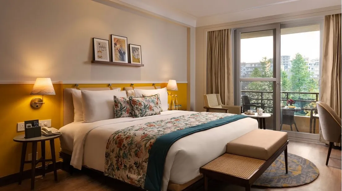 One Bedroom Royal Apartment (Garden Facing)