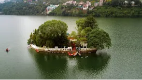 Aquarium Island Cafe by The Lake Hill - Bhimtal