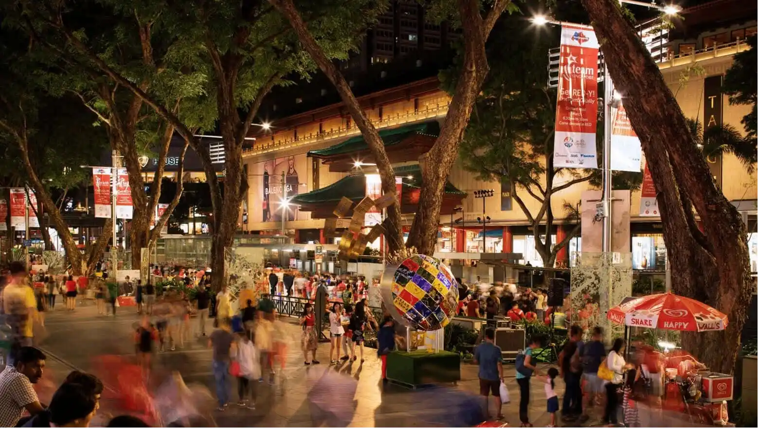 Sights and Sounds of Orchard Road