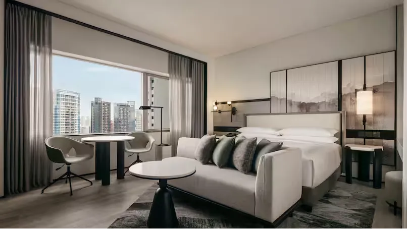 King Executive Suite