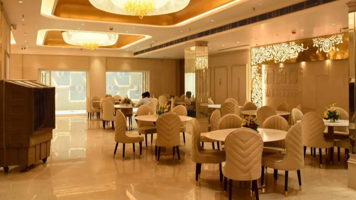 Hotel Aadat Sector 52 Gurgaon