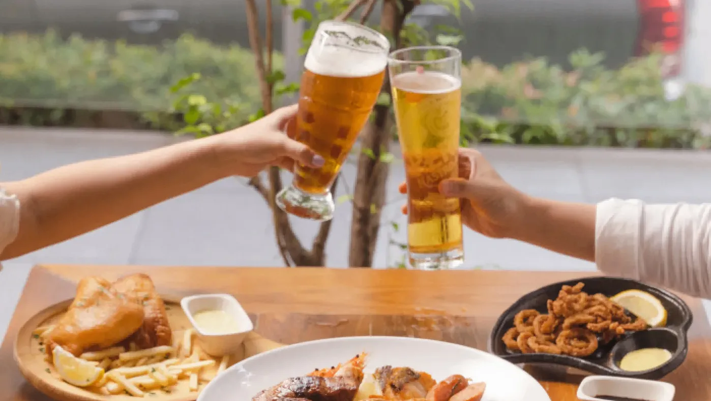 ELEMENT ON TRAS STREET