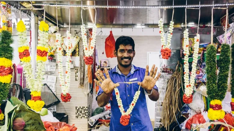 Explore like a Local