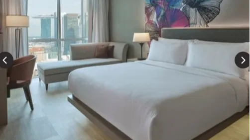 Premier Waterfront Room