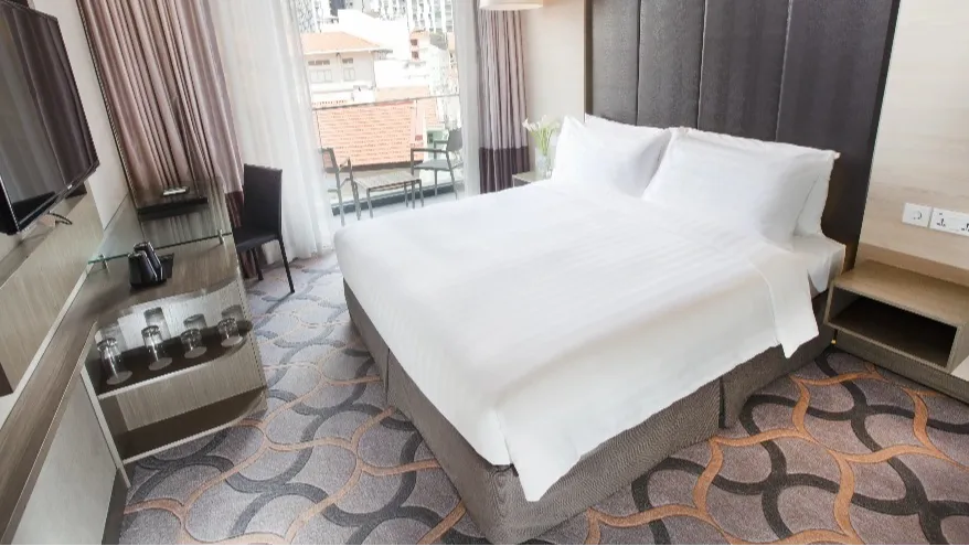 Balcony Room (City View)