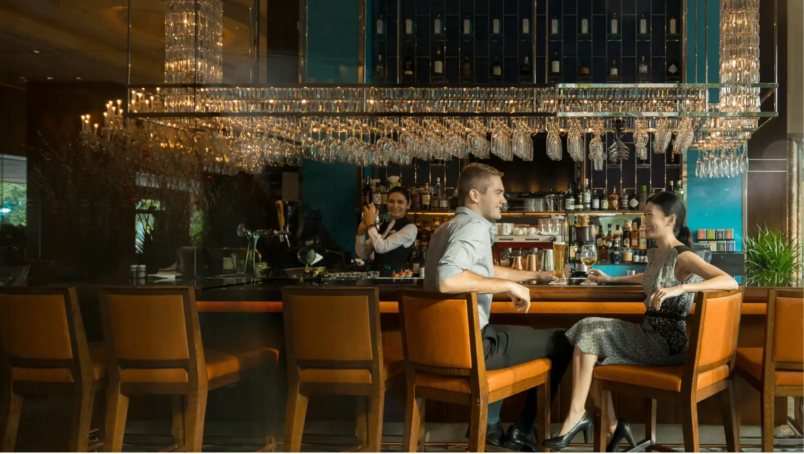 Hari's Lobby Lounge and Bar