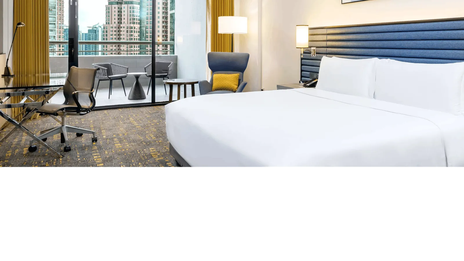 Premium Club Balcony