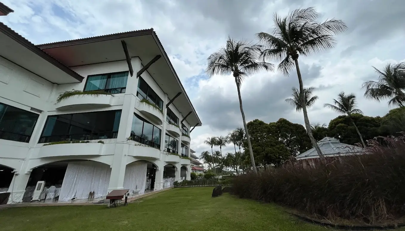 Orchid Country Club — main image