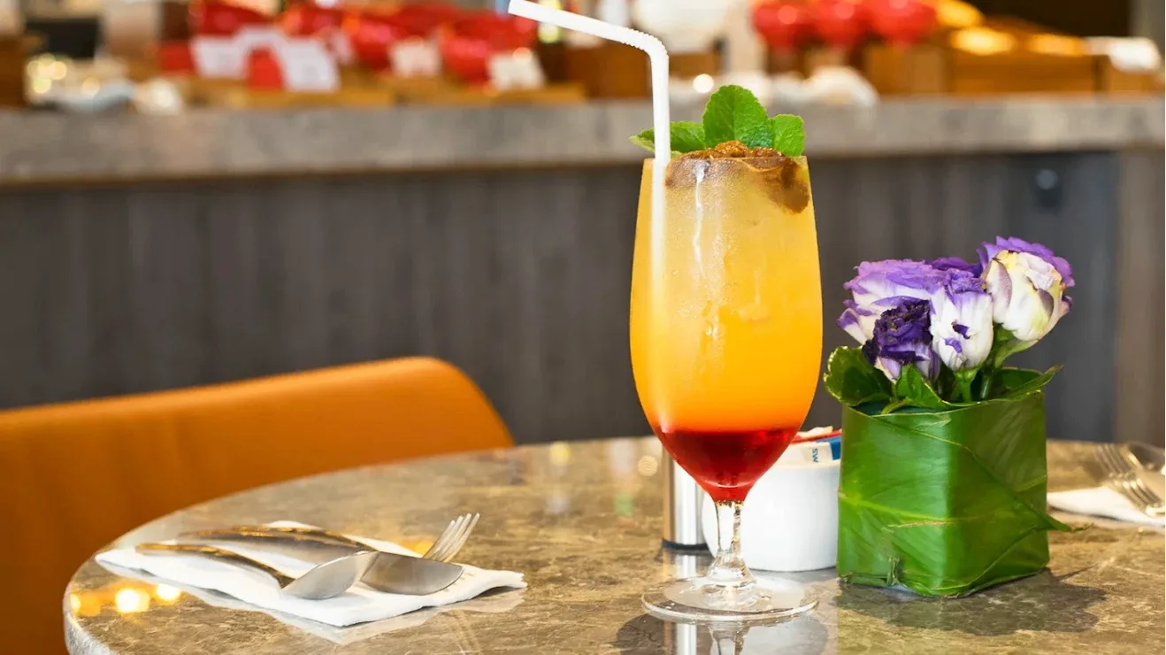 Local Restaurant & Bar