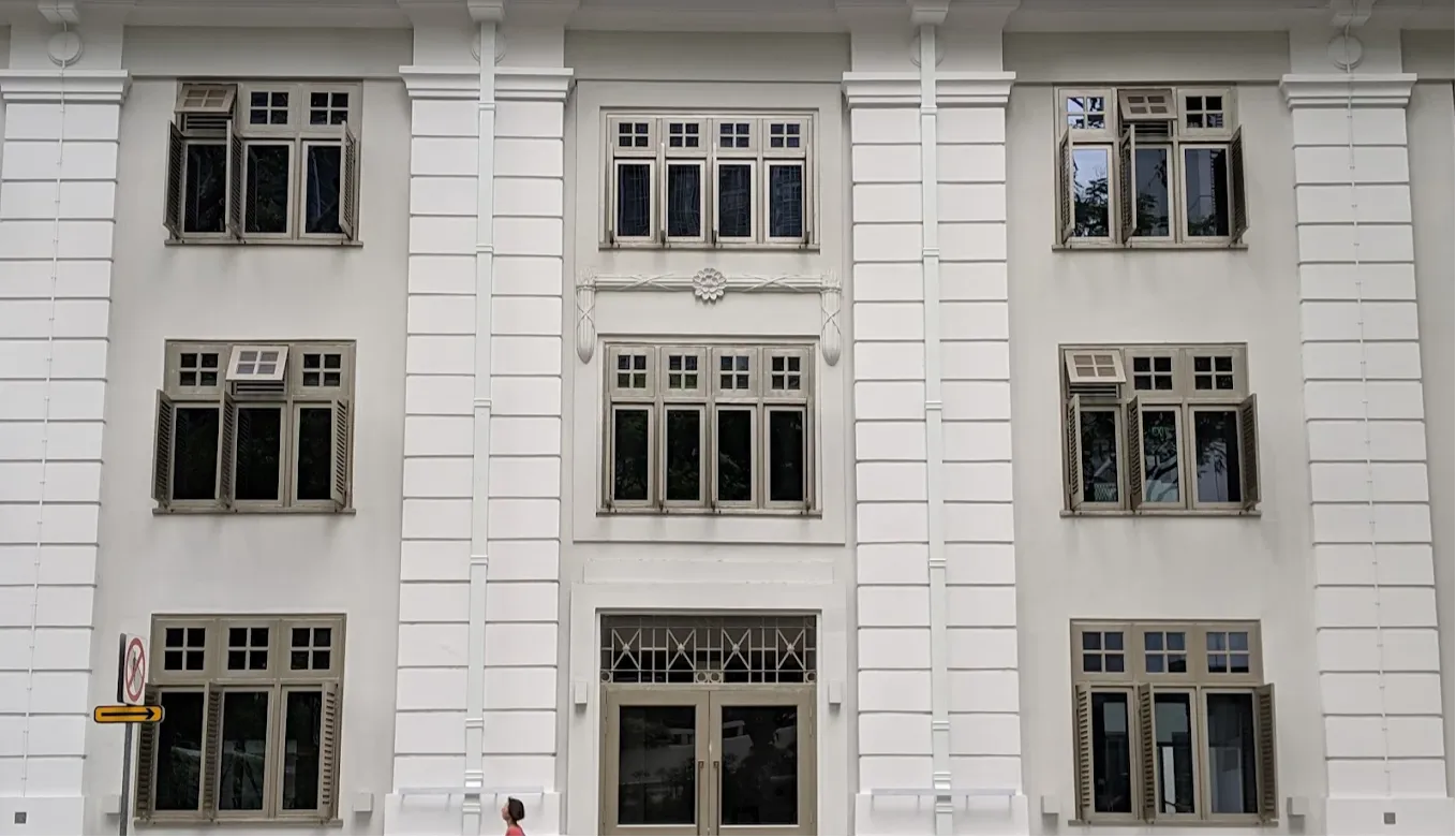 Maxwell Chambers — main image