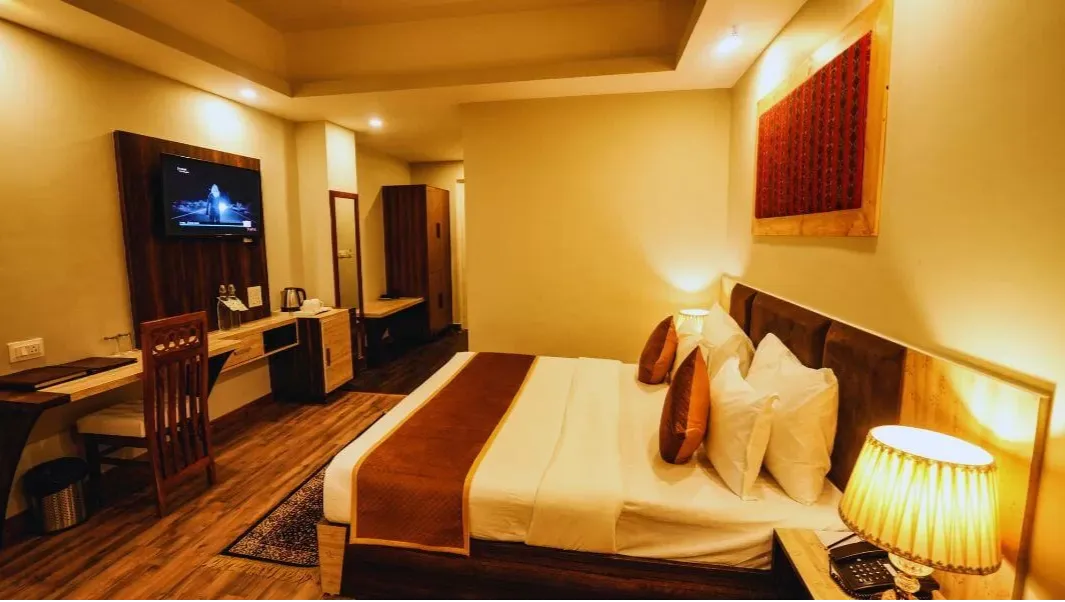 Club Deluxe Room