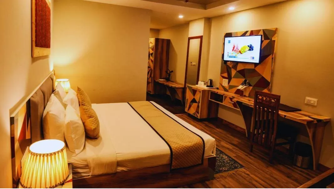 Club Executive Room