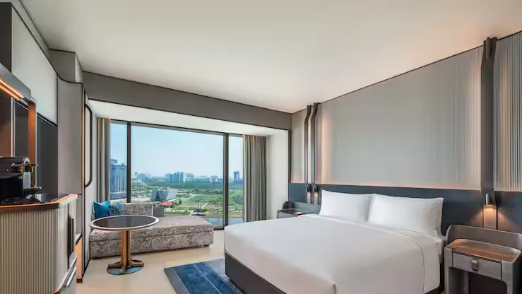 King Deluxe River View Room