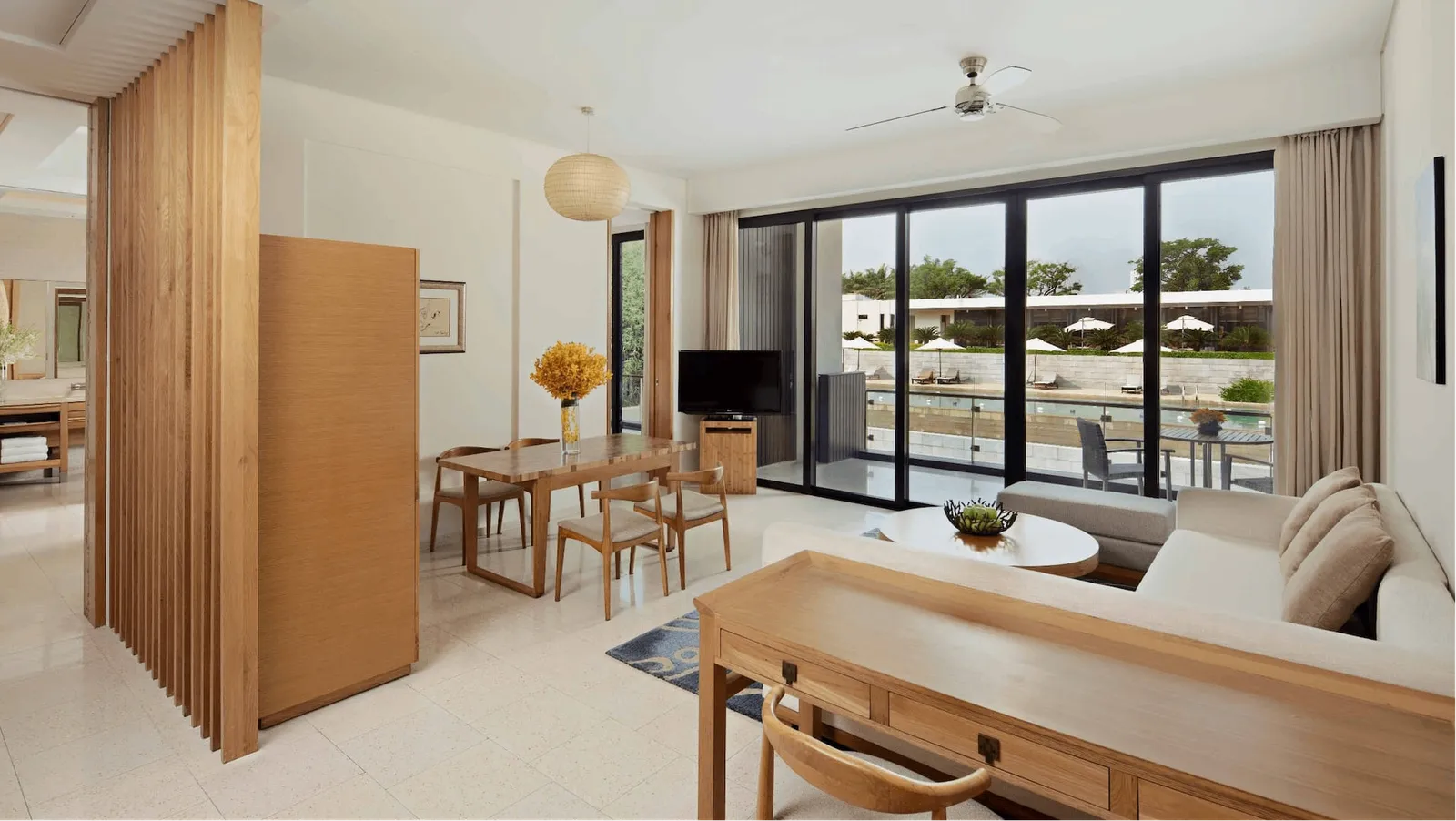 2 Bedroom Family Suite with Club Access