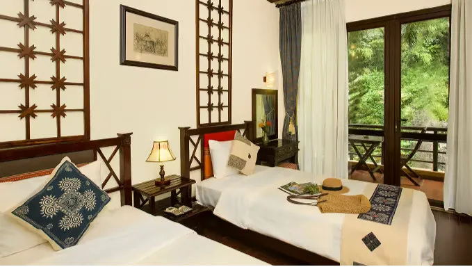 Deluxe Mountain View Room