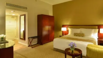 Equator Club Executive Deluxe Room