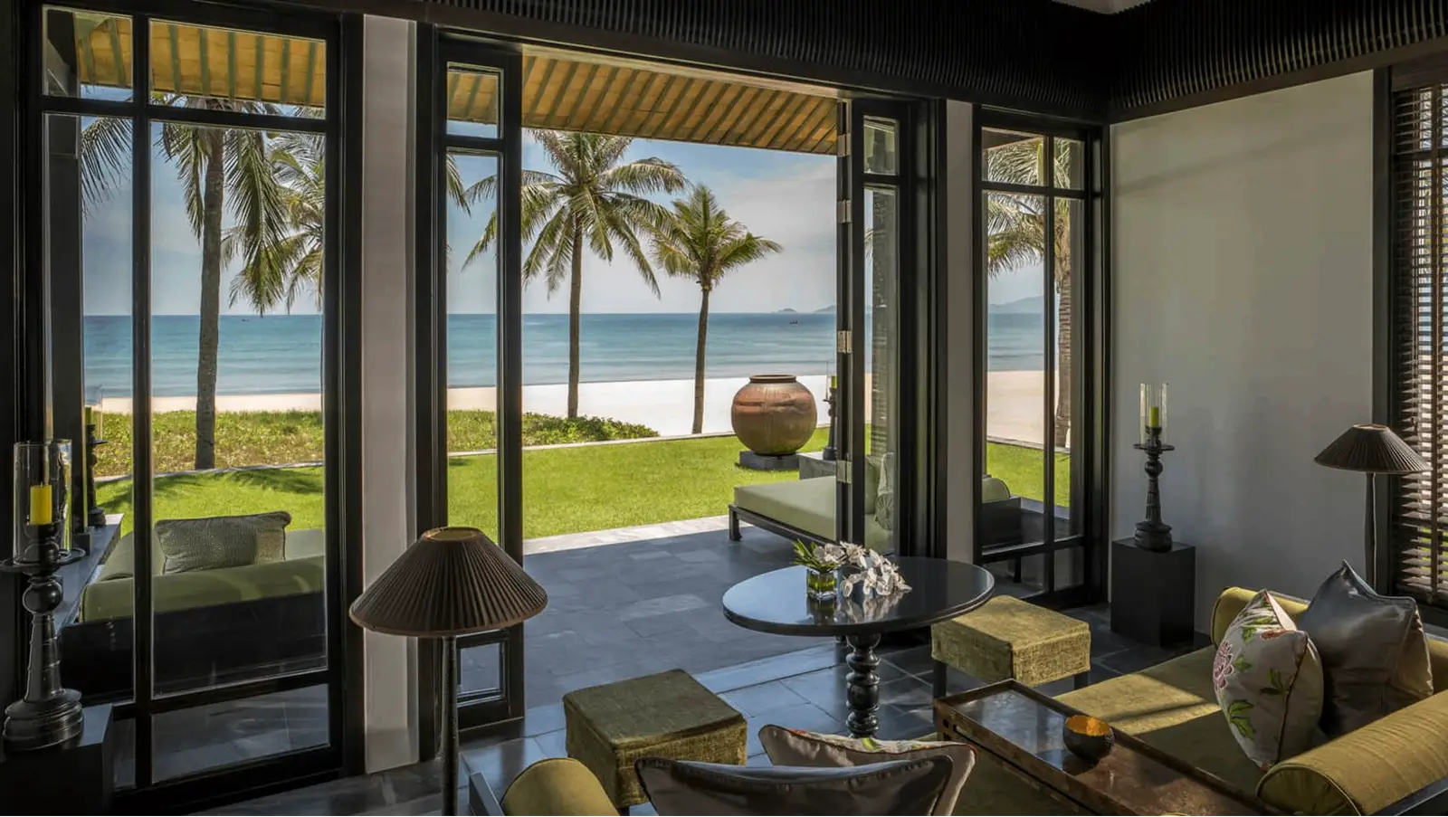 One-Bedroom Beachfront Villa