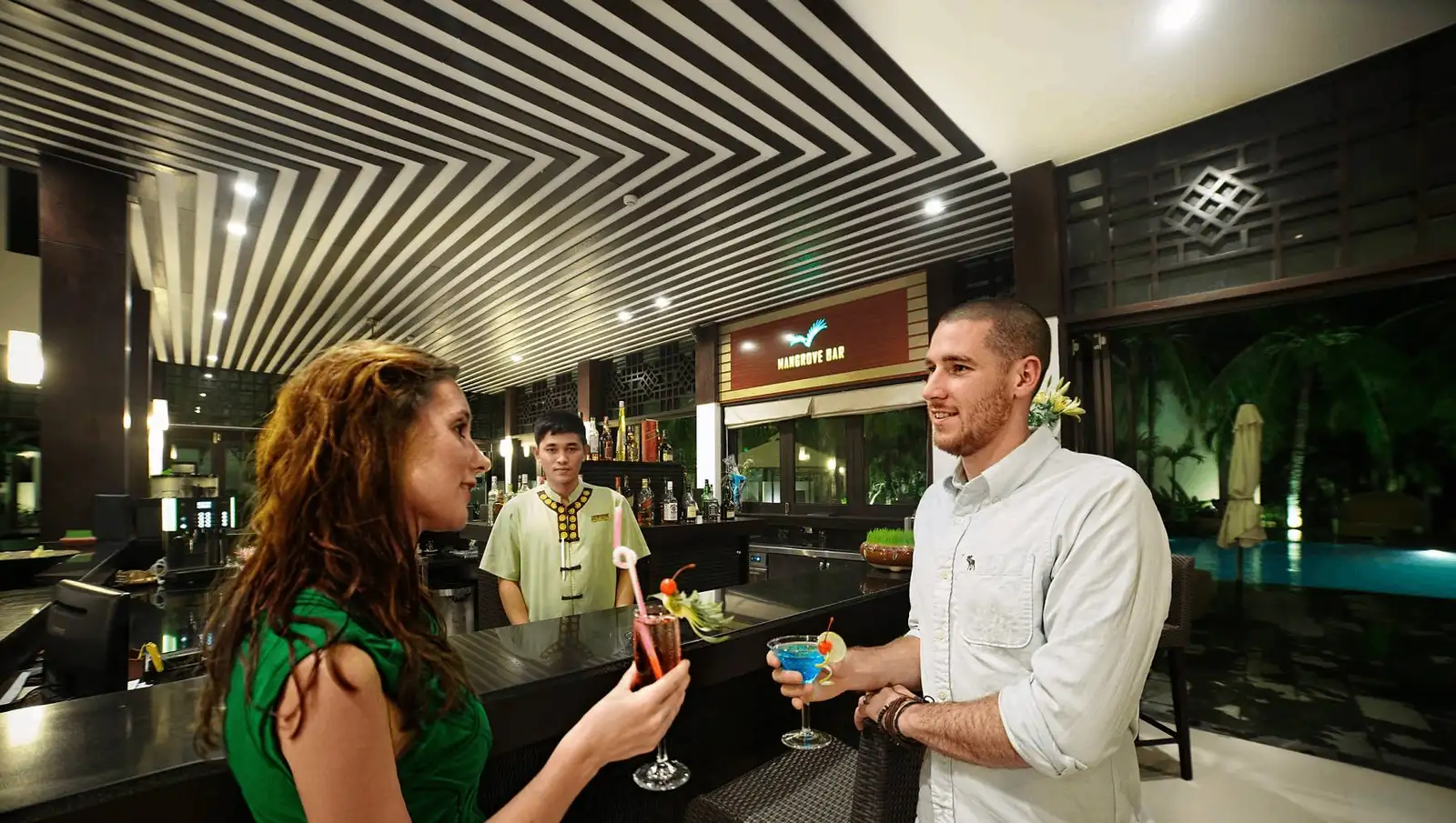 Mangrove Bar