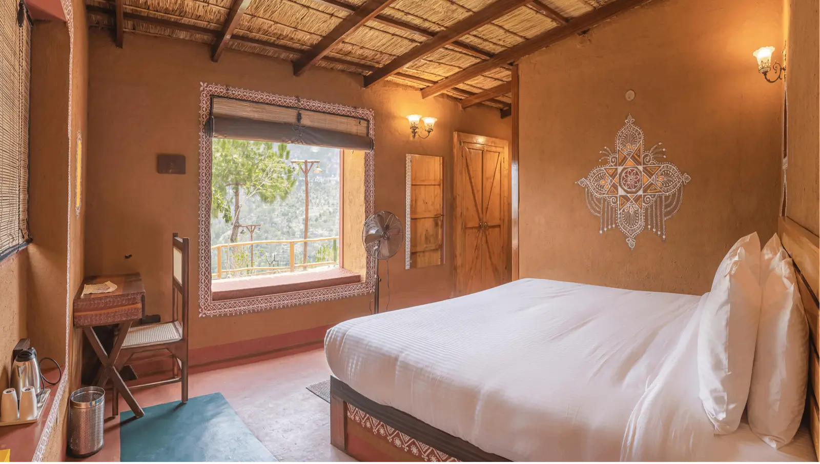 Sukoon Cottage with Private Lawn 