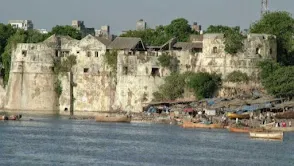 Surat Castle