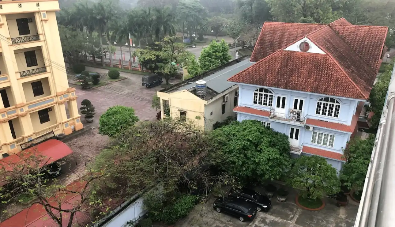 Hoabinh Hotel — main image