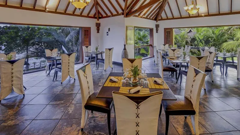 LAGUNA BASS – ENTICING SEAFOOD RESTAURANT IN KUMARAKOM