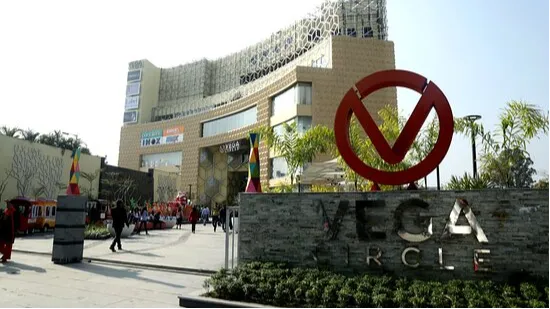 Vega Circle Mall