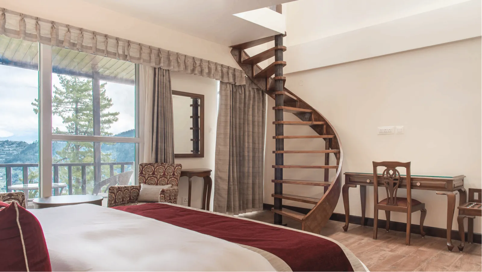 The Deluxe Family Room with Balcony