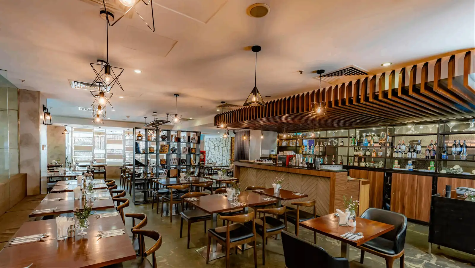   CHIC Restaurant & Bar