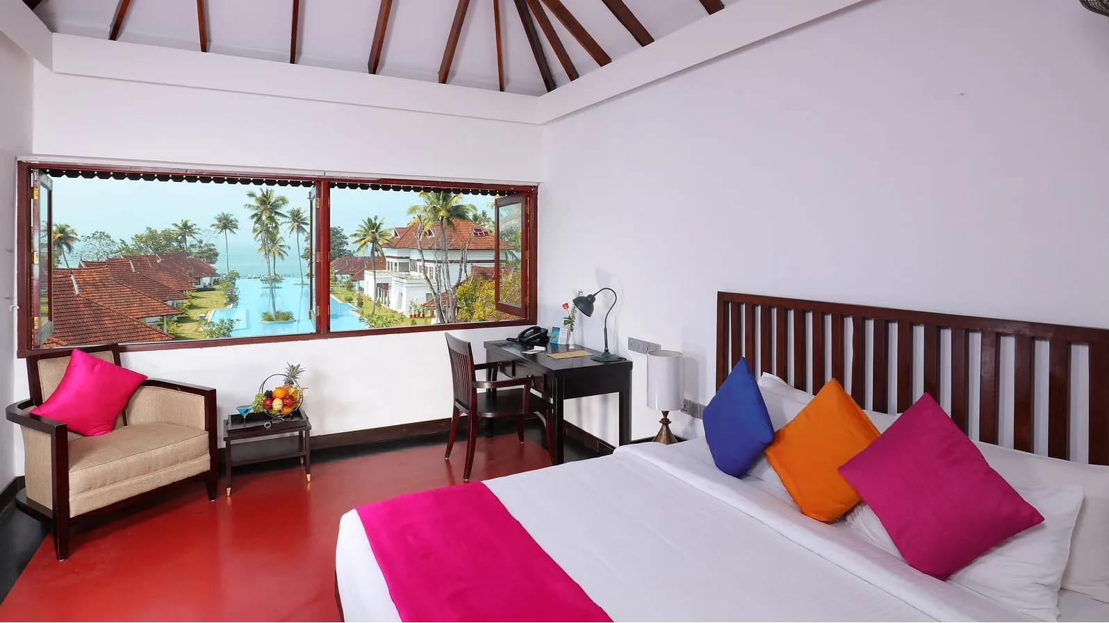 Lakeview Terrace Room