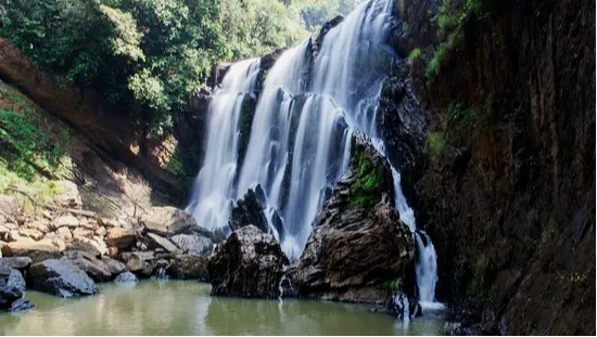 Sathoddi Falls