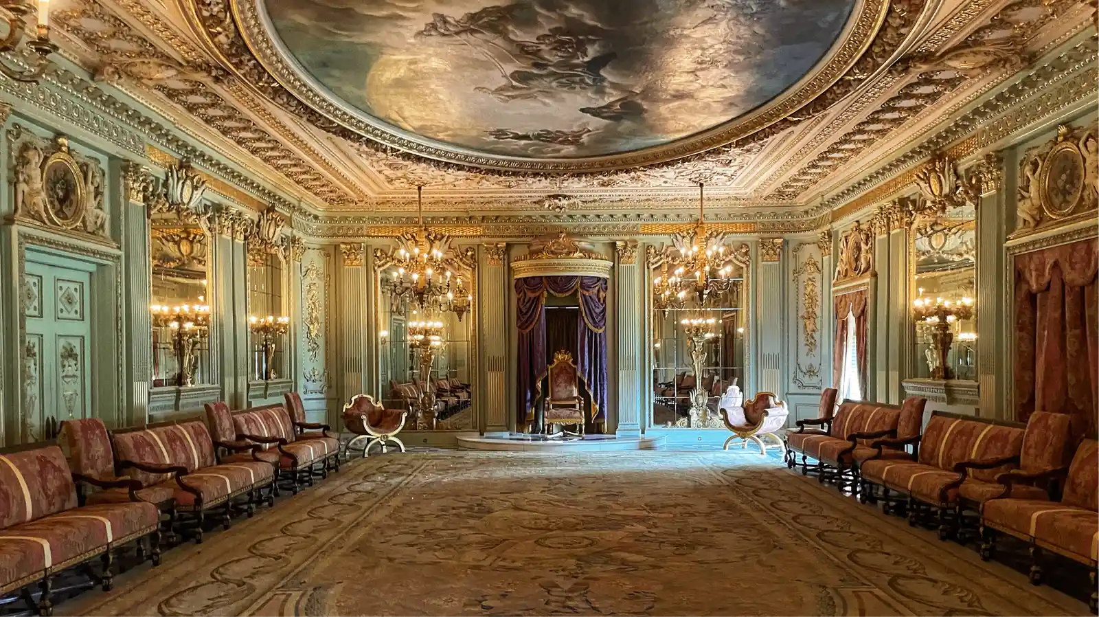 Lal Bagh Palace