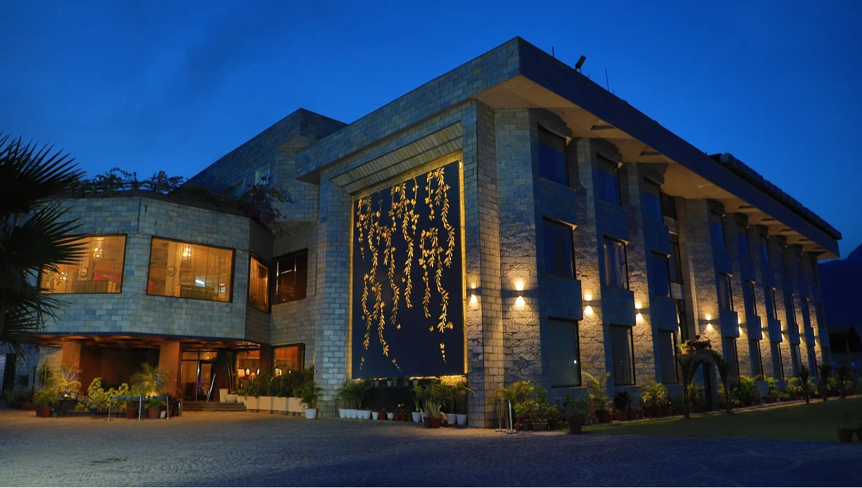 event-venue-Hotel Natraj