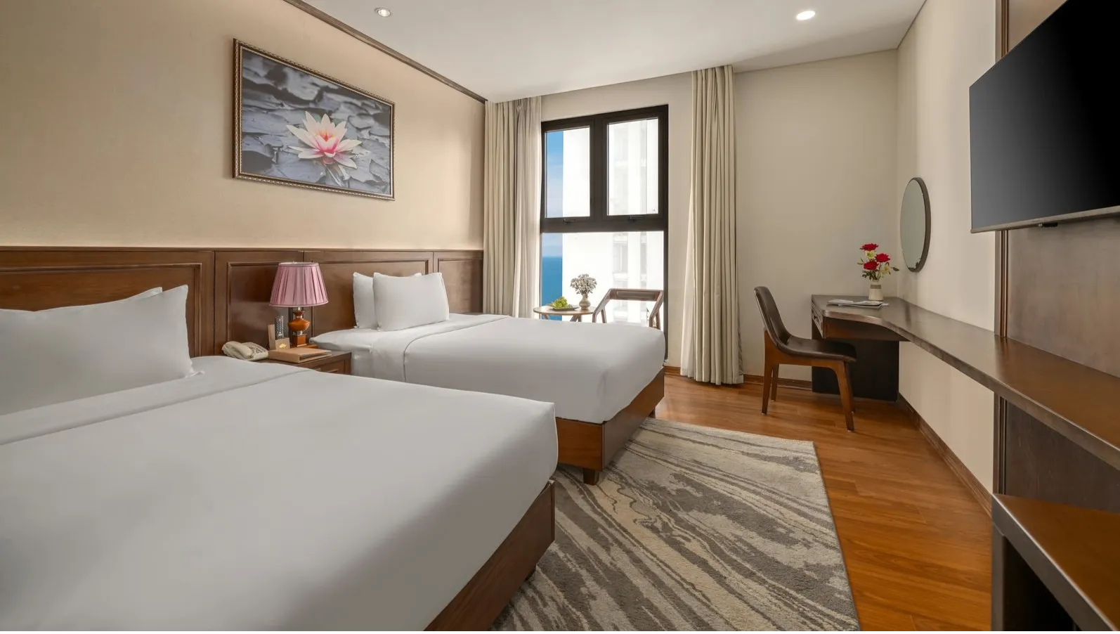 Deluxe Triple City View