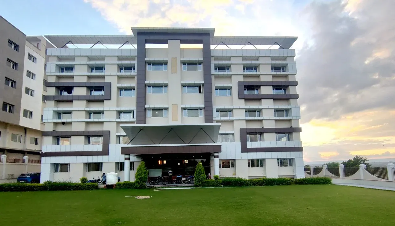 event-venue-The Sky Imperial- Hotel Gopal Darshan