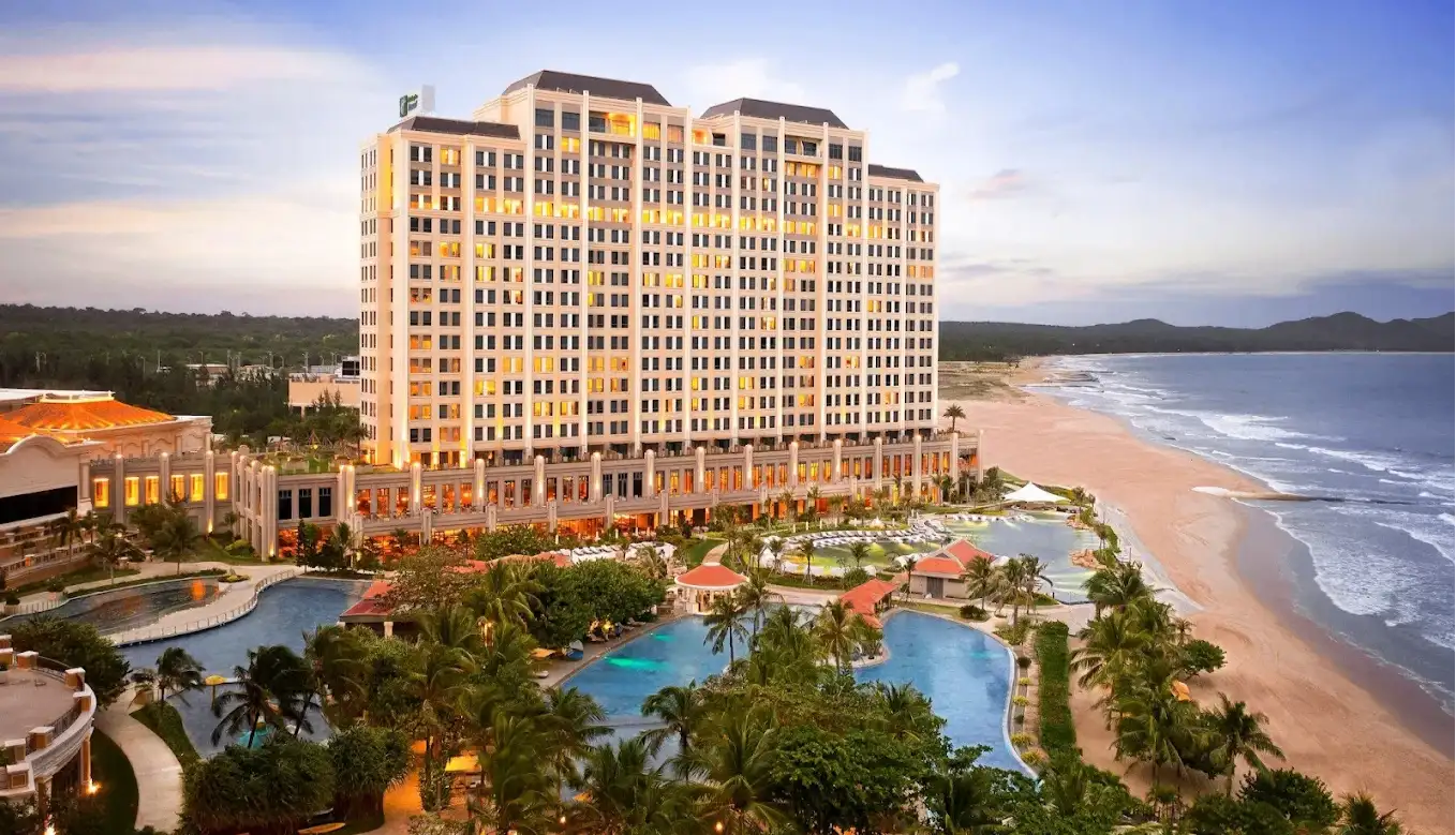 Holiday Inn Resort Ho Tram Beach By IHG — main image