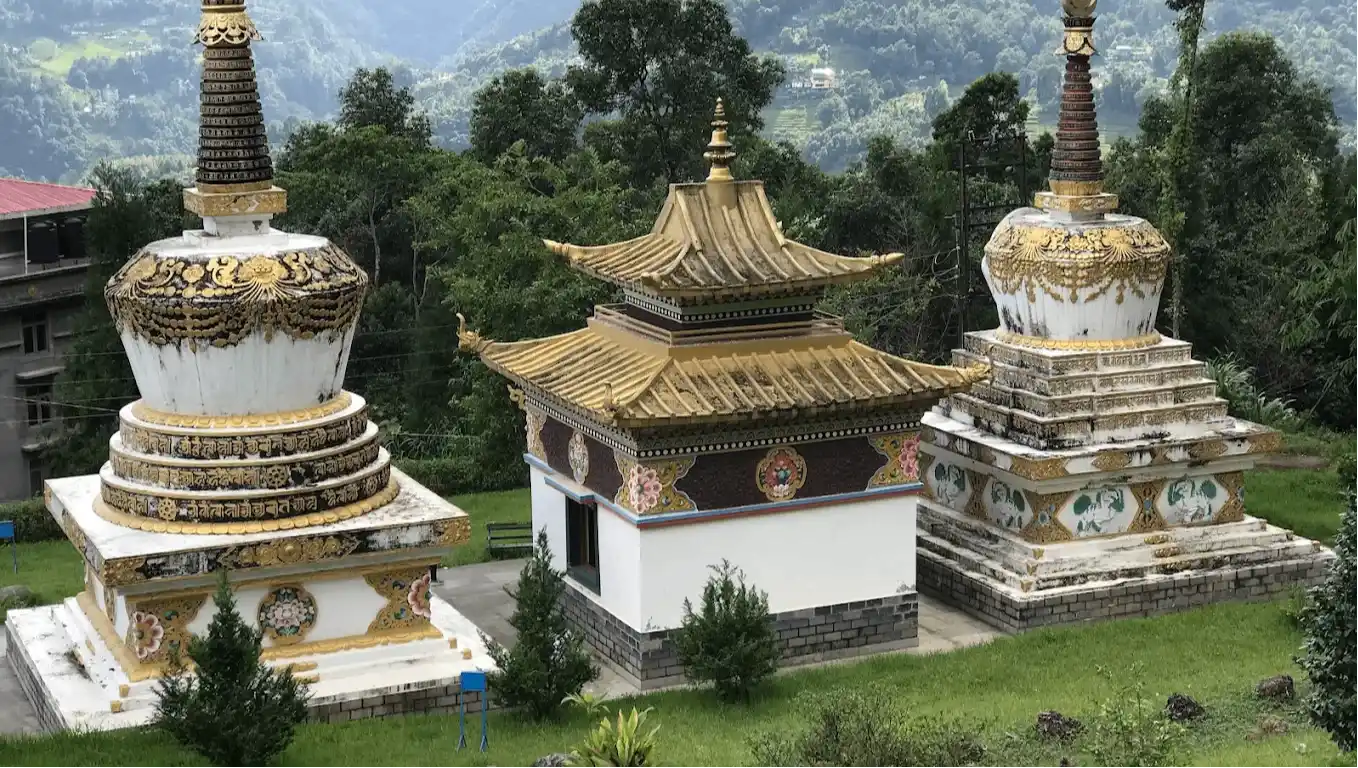 Pal Karma Zurmang Shedup Chokhor Ling Lingdum Monastery (Ranka Monastery)