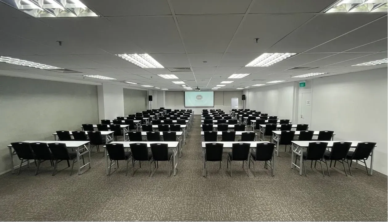 RNN Conference Centre GB R1 — main image