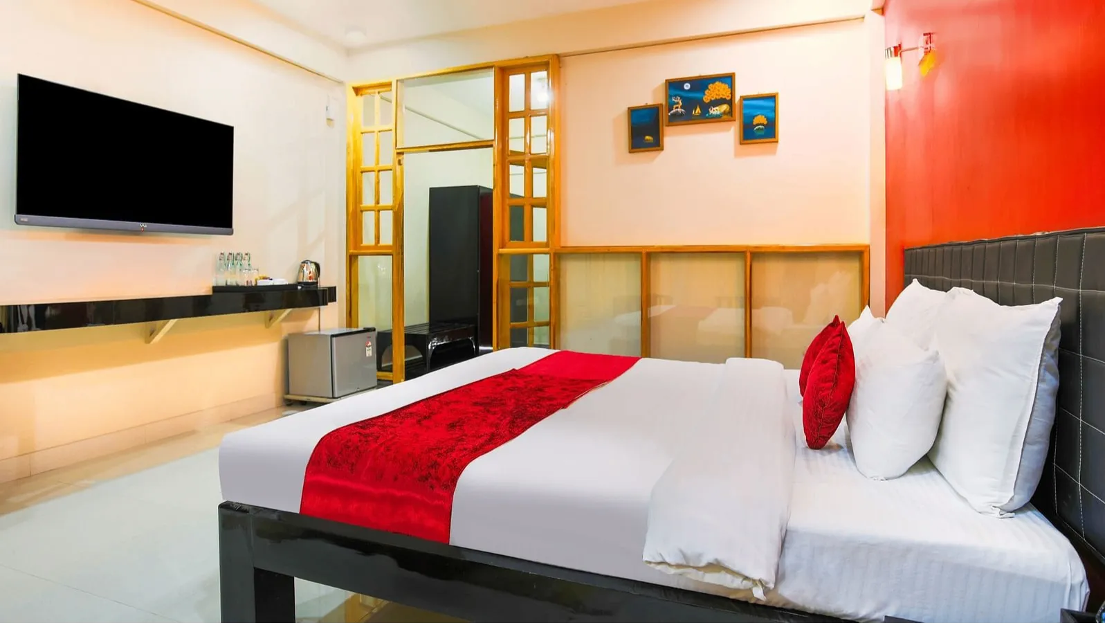 PREMIUM ROOM
