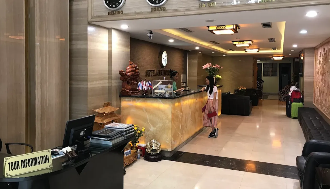 Skylark Hotel — main image