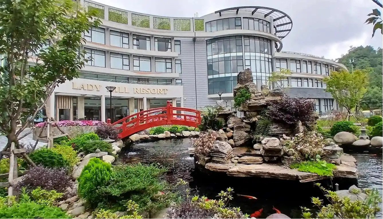 Lady Hill Sapa Resort — main image