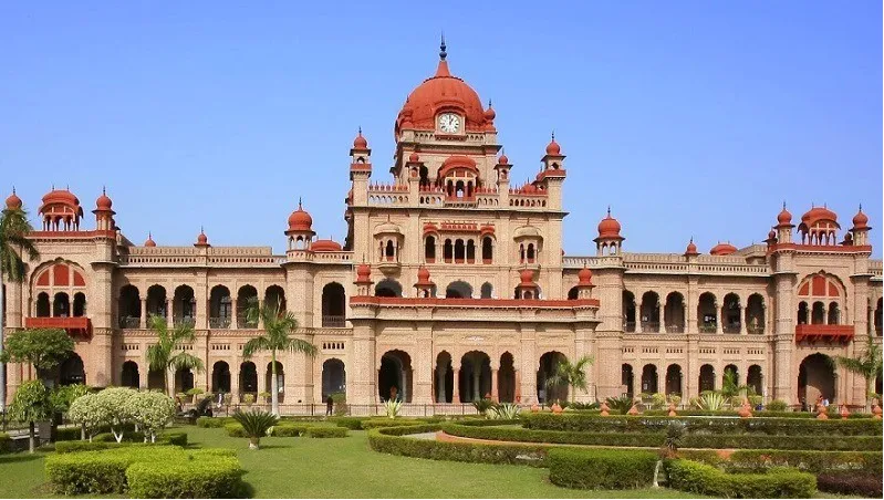 Khalsa College