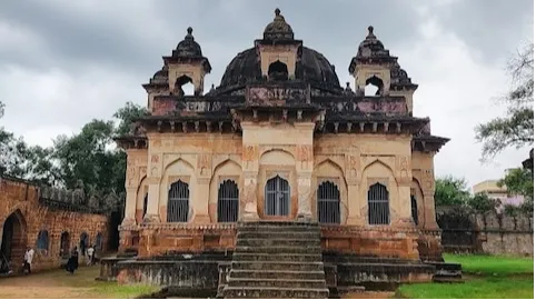Manikgad Fort Jiwati