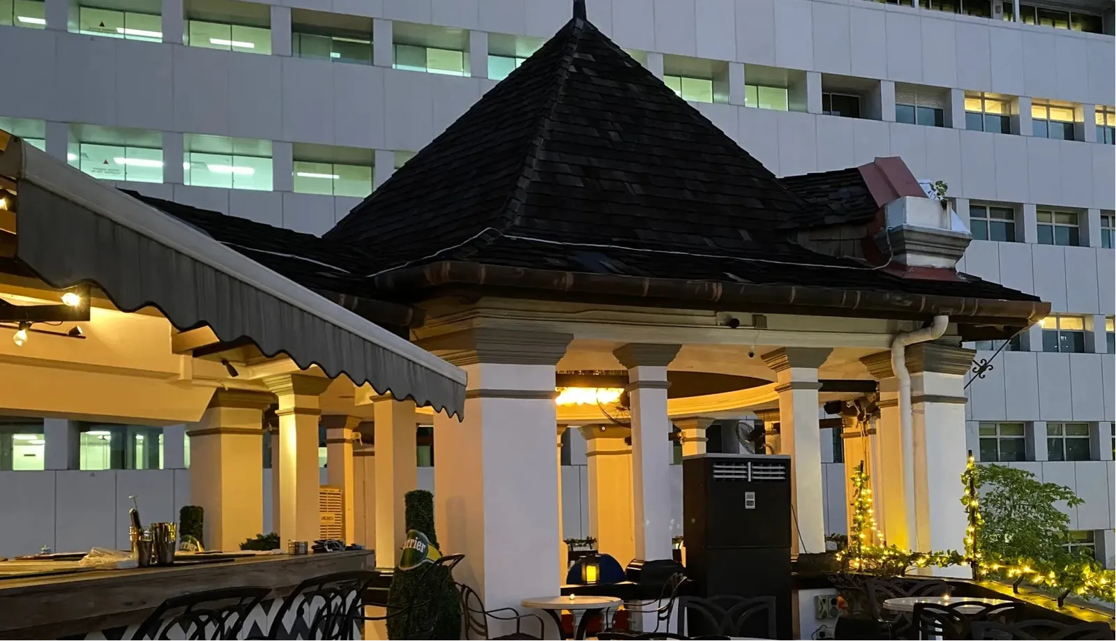 The Jù Bar (Laifabar) — main image