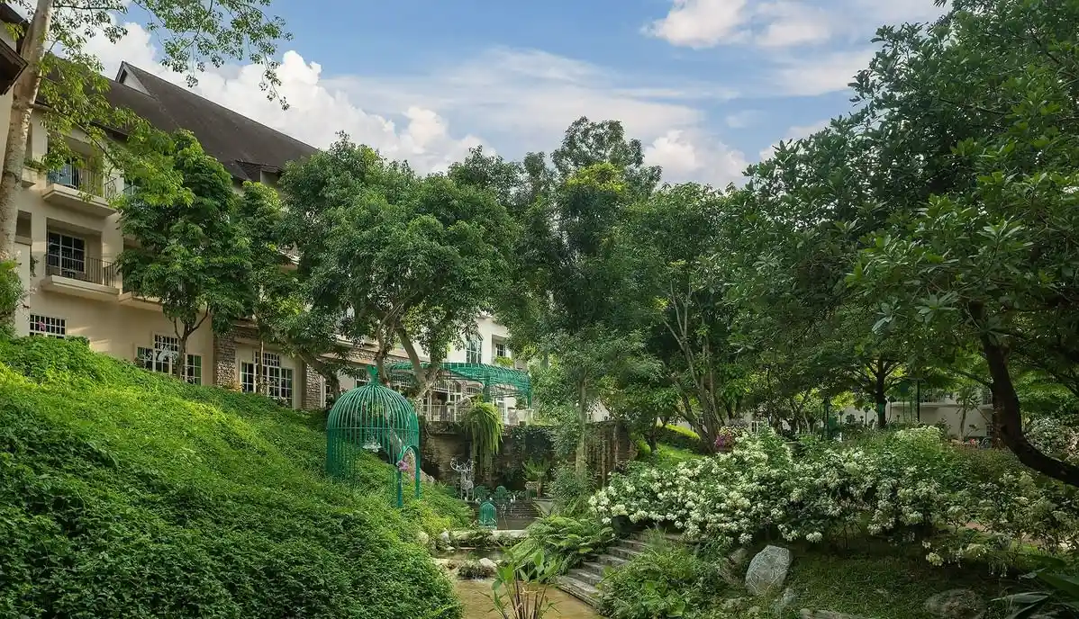 U Khao Yai — main image