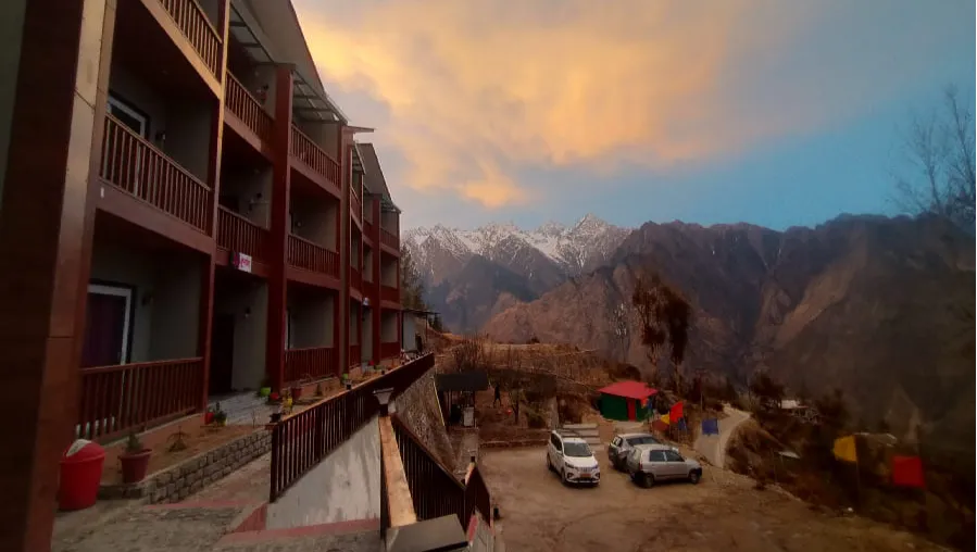 Satopanth The Auli resort — main image