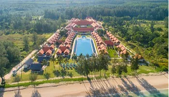 Le Menara Khao Lak Resort — main image