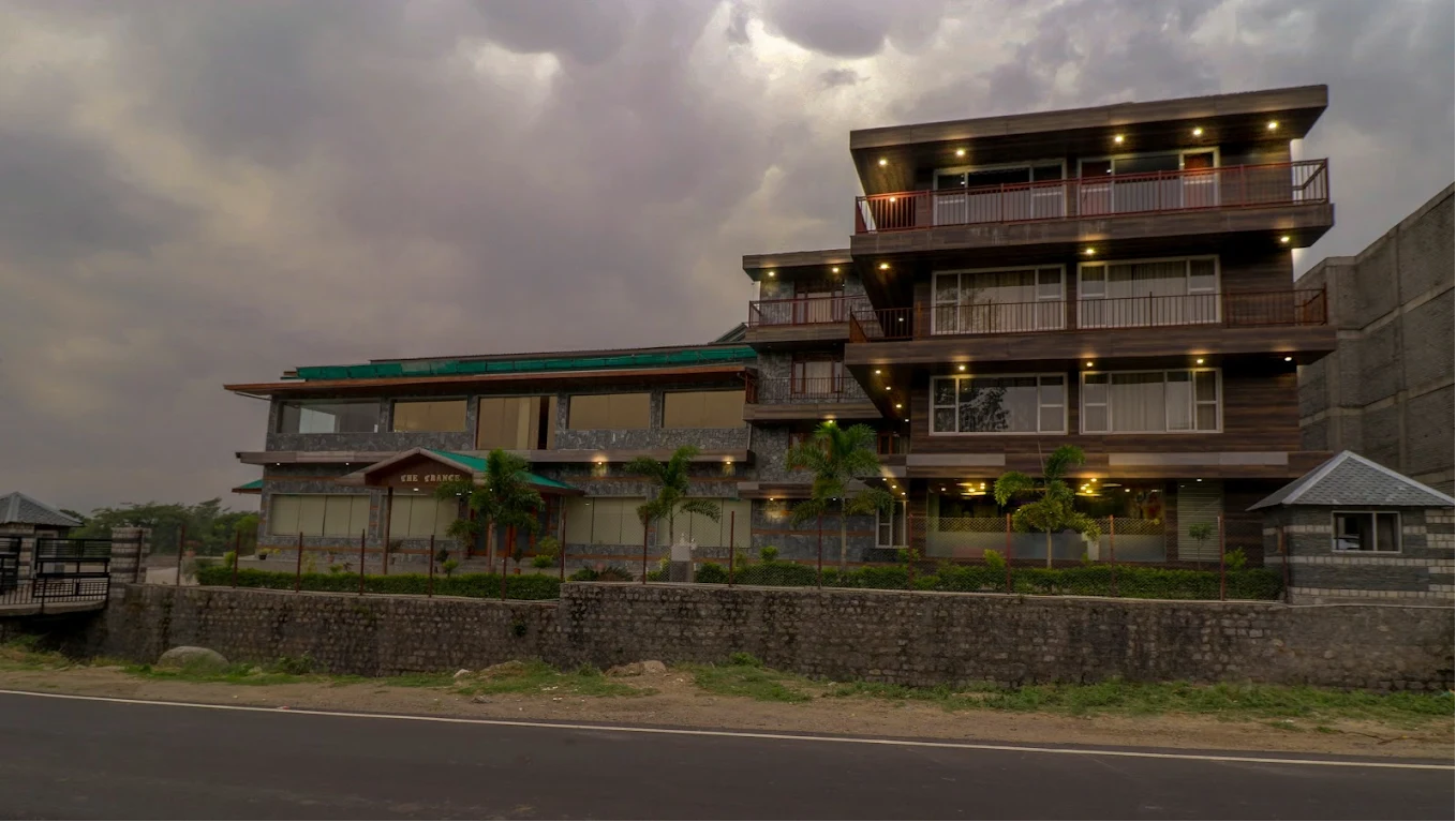 event-venue-The Trance - A Riverside Resort Hotel